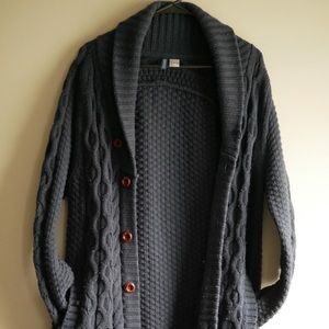 HM Knitted cardigan from the fall 2017 collection